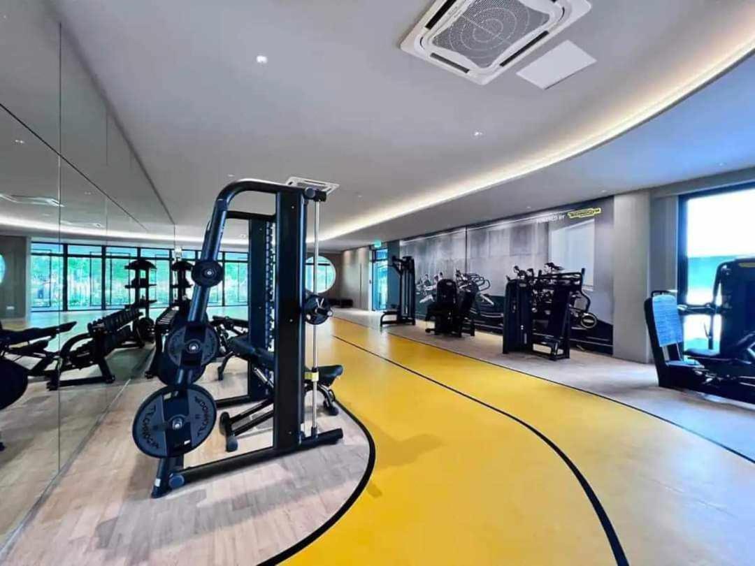 Apartment 3 8 Pax M-vertica Nearby Velocity Mrt Maluri